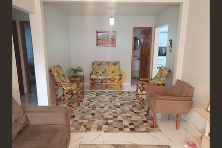 8_photo/94dcfaa21f.cffb207c7562397b-ATLAS-5cb6bdcc-c0d3-474b-8b25-49c97b8f3dc0.jpg de casa à venda com 3 quartos, 115m² em Uberaba, Curitiba