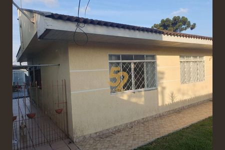 19_photo/94dcfaa21f.cffb207c7562397b-ATLAS-b023625c-284f-46b1-8997-8d6437f9d021.jpg de casa à venda com 3 quartos, 115m² em Uberaba, Curitiba