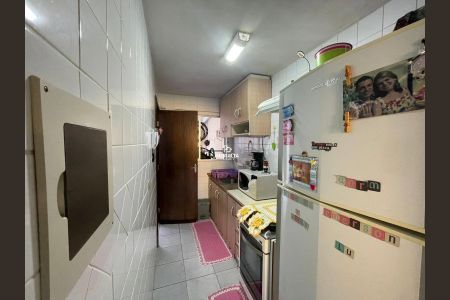 6_photo/94dcfaa225.19a48a0f83fb1cd4-ATLAS-450fda07-4fdb-4d0c-a470-5d934ddb8eec.jpg de casa à venda com 2 quartos, 49m² em Uberaba, Curitiba