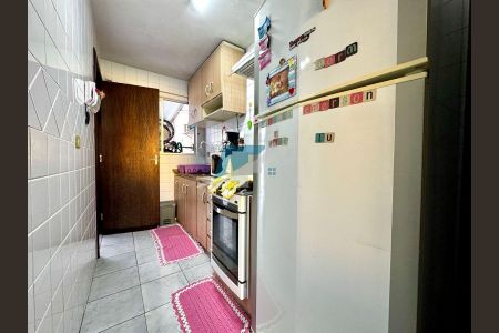 10_photo/94dcfaa225.f0ecc906b832f777-ATLAS-541887d8-6ef6-4d4c-9c0a-0eeaf7ed08b7.jpg de casa à venda com 2 quartos, 50m² em Uberaba, Curitiba