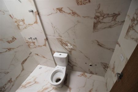 23_photo/94dcfaa22b.2bba007298a27dad-ATLAS-7dca0e2c-2ac4-49fe-8cc3-1e0cd0134036.jpg de casa à venda com 3 quartos, 110m² em Uberaba, Curitiba