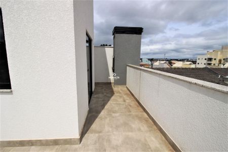 35_photo/94dcfaa22b.2bba007298a27dad-ATLAS-92918b5c-d18e-49b7-802d-f1c8f55e9616.jpg de casa à venda com 3 quartos, 110m² em Uberaba, Curitiba