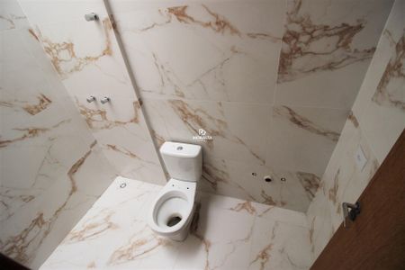 22_photo/94dcfaa22b.2bba007298a27dad-ATLAS-ff1d7fb7-3910-4877-9f0d-d63efec285ef.jpg de casa à venda com 3 quartos, 110m² em Uberaba, Curitiba