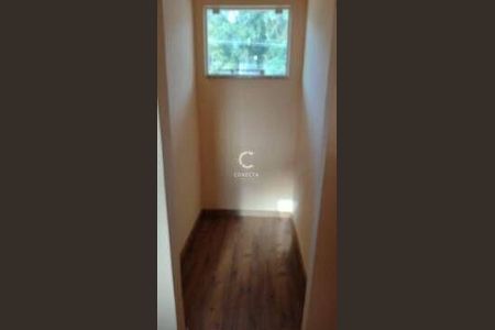 11_photo/94dcfaa2a7.3ddf5e48fefe922b-ATLAS-be16bfa0-47a4-4ac0-b8d2-d401238b029b.jpg de casa à venda com 4 quartos, 200m² em Uberaba, Curitiba