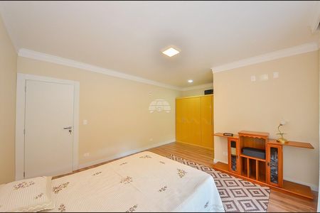 29_photo/94dcfaa2bf.e9a0370e41ffee45-ATLAS-25eb1d99-56a6-4b31-8f7b-ebb7dfbb450c.jpg de casa à venda com 4 quartos, 286m² em Uberaba, Curitiba