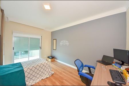 33_photo/94dcfaa2bf.e9a0370e41ffee45-ATLAS-31619df5-0e86-4df1-9d0d-5014c6cfc581.jpg de casa à venda com 4 quartos, 286m² em Uberaba, Curitiba