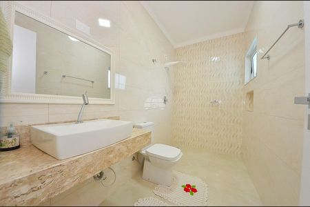 30_photo/94dcfaa2bf.e9a0370e41ffee45-ATLAS-924b7352-4a96-42e0-a456-efd40f692e35.jpg de casa à venda com 4 quartos, 286m² em Uberaba, Curitiba