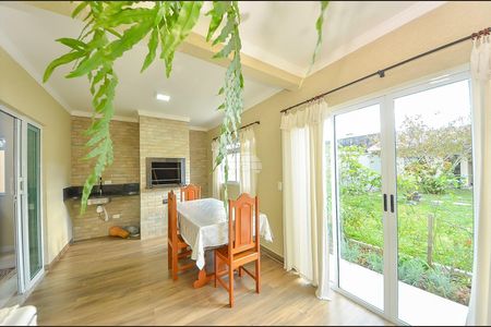 19_photo/94dcfaa2bf.e9a0370e41ffee45-ATLAS-ae1850f5-eddc-4d7d-8f45-4efd4f80c1cf.jpg de casa à venda com 4 quartos, 286m² em Uberaba, Curitiba