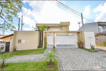 2_photo/94dcfaa2bf.e9a0370e41ffee45-ATLAS-b8d4898c-25e6-4ba9-aaf7-a2db9d9273eb.jpg de casa à venda com 4 quartos, 286m² em Uberaba, Curitiba