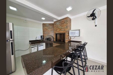 6_photo/94dcfaa2dd.2e764d4f69468b2d-ATLAS-24fb0b1e-ed09-4d56-badd-26ff91abb13d.jpg de apartamento para alugar com 3 quartos, 70m² em Uberaba, Curitiba