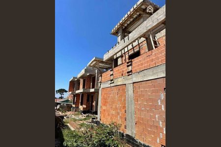 5_photo/94dcfaa315.df2406aa61ba3211-ATLAS-d216ac19-6ffc-42ad-8742-836f41c5e3ca.jpg de casa à venda com 3 quartos, 119m² em Uberaba, Curitiba