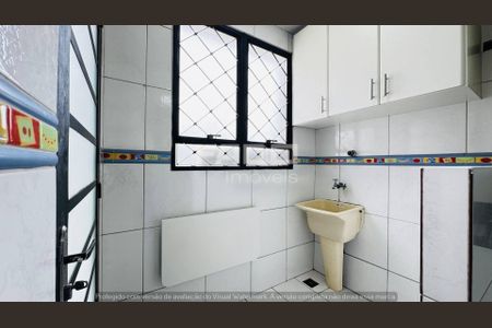 12_photo/94dcfaa335.4fc856360cf0b3d0-ATLAS-7051e333-0e13-4d20-bc32-cf9c935cee32.jpg de apartamento para alugar com 2 quartos, 67m² em Uberaba, Curitiba