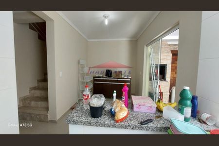 2_photo/94dcfaa36b.7a69ff73eb43ff8d-ATLAS-0ac1f3b6-c8f5-4c4d-bfd7-cfe93c7f3cf8.jpg de casa à venda com 3 quartos, 151m² em Uberaba, Curitiba