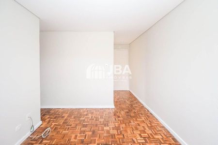 3_photo/94dcfaa3ef.6bc6d6e3d41508d6-ATLAS-13ea698a-03fd-49af-a8b1-bb8f5bc14f11.jpg de apartamento à venda com 3 quartos, 53m² em Uberaba, Curitiba