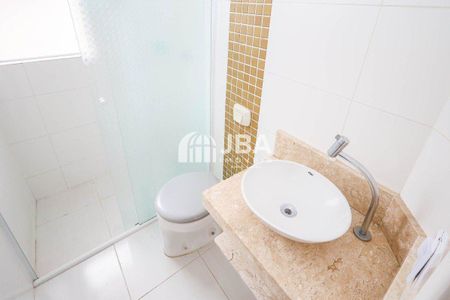 5_photo/94dcfaa3ef.6bc6d6e3d41508d6-ATLAS-40994823-d5bb-4354-98fe-d6bcca0ed6e8.jpg de apartamento à venda com 3 quartos, 53m² em Uberaba, Curitiba