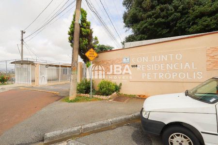 28_photo/94dcfaa3ef.6bc6d6e3d41508d6-ATLAS-846c4b4f-1a5d-4ce9-9642-7bc17bff2cce.jpg de apartamento à venda com 3 quartos, 53m² em Uberaba, Curitiba