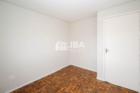 15_photo/94dcfaa3ef.6bc6d6e3d41508d6-ATLAS-a58b9838-6b98-47aa-ae66-ea278e61185a.jpg de apartamento à venda com 3 quartos, 53m² em Uberaba, Curitiba