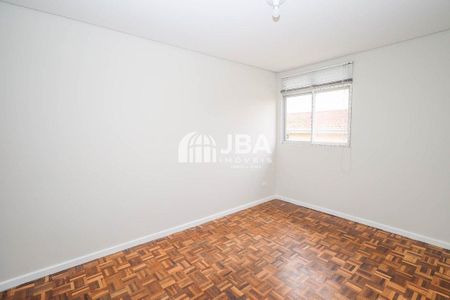 12_photo/94dcfaa3ef.6bc6d6e3d41508d6-ATLAS-d493c4c3-484d-40f2-bde2-aba2bf678942.jpg de apartamento à venda com 3 quartos, 53m² em Uberaba, Curitiba