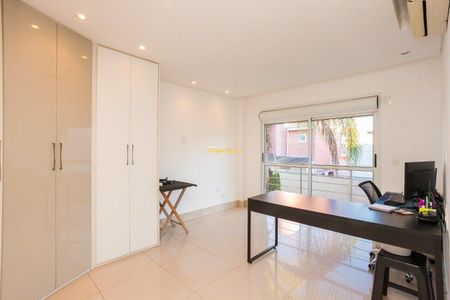 12_photo/94dcfaa575.74a96c0b2c4b8c29-ATLAS-862d1f49-65c3-45df-864a-943fb80dab4c.jpg de casa à venda com 3 quartos, 184m² em Uberaba, Curitiba