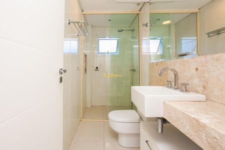 12_photo/94dcfaa575.74a96c0b2c4b8c29-ATLAS-c58adf7f-eac9-4414-9f80-6ab1e38b192f.jpg de casa à venda com 3 quartos, 184m² em Uberaba, Curitiba