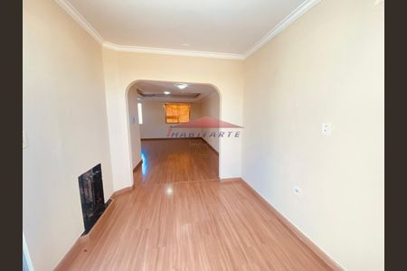 8_photo/94dcfaa88b.51cc70ea1b948618-ATLAS-ebbd0352-3ef0-42ec-addd-b1fbb8987a2a.jpg de casa à venda com 3 quartos, 88m² em Cajuru, Curitiba