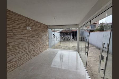 6_photo/94dcfaa8d9.a75ec044ad7f6a4d-ATLAS-28c11634-55e8-45ed-99d9-6c691e48304b.jpg de casa para alugar com 3 quartos, m² em Cajuru, Curitiba