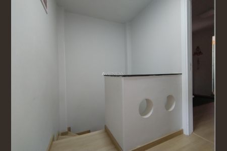 5_photo/94dcfaa8ed.82506d9600853a32-ATLAS-c2dca4c3-d1ca-4c7a-961a-31b6d6b190a3.jpg de casa à venda com 3 quartos, 95m² em Cajuru, Curitiba