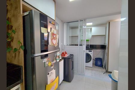 28_photo/94dcfaa8ed.82506d9600853a32-ATLAS-f736c811-e782-42aa-9ead-0f41bc7f4c5a.jpg de casa à venda com 3 quartos, 95m² em Cajuru, Curitiba