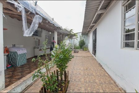 9_photo/94dcfaa955.72c99cad9401b729-ATLAS-b17d944c-306e-439e-892a-b679eebeedd2.jpg de casa à venda com 4 quartos, 80m² em Cajuru, Curitiba