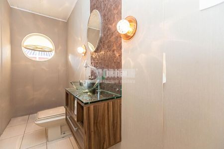 7_photo/94dcfaaaf1.d7ff1048839b4df4-ATLAS-391e602e-5a84-4c3c-a3d0-abc4ff15f225.jpg de casa à venda com 4 quartos, 386m² em Cajuru, Curitiba