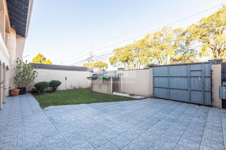 9_photo/94dcfaaaf1.d7ff1048839b4df4-ATLAS-8bc7f15d-4185-4c17-9ea8-e6e257d3b235.jpg de casa à venda com 4 quartos, 386m² em Cajuru, Curitiba