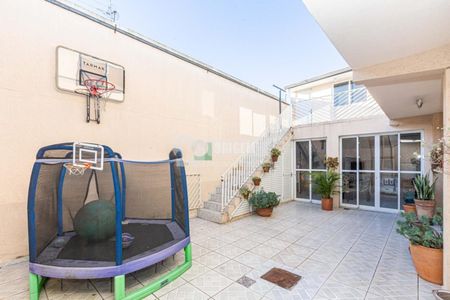 19_photo/94dcfaaaf1.d7ff1048839b4df4-ATLAS-9293ea8c-170e-4ad1-ab5f-758f9ec75981.jpg de casa à venda com 4 quartos, 386m² em Cajuru, Curitiba