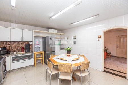 15_photo/94dcfaaaf1.d7ff1048839b4df4-ATLAS-e241fa3d-dd3d-4858-abdc-501868bf5801.jpg de casa à venda com 4 quartos, 386m² em Cajuru, Curitiba