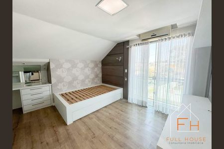 11_photo/94dcfaac15.0bf895571deddd4a-ATLAS-a687c9a1-e8bf-44eb-a0f4-ea41e96597ba.jpg de casa à venda com 3 quartos, 130m² em Cajuru, Curitiba