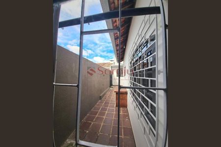 26_photo/94dcfaac15.1665318dbac57fc2-ATLAS-17c8dd54-2613-4f84-84a9-acbd00b6ac5f.jpg de casa à venda com 5 quartos, 200m² em Cajuru, Curitiba