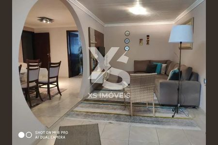 7_photo/94dcfaac93.ceff8192393c33de-ATLAS-fadae59c-b513-4171-b1f4-e3790ed82af5.jpg de casa à venda com 3 quartos, 174m² em Cajuru, Curitiba