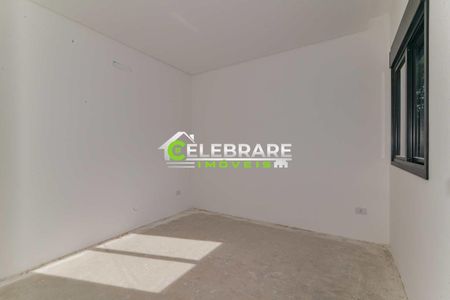 1_photo/94dcfaae43.1c5ee5b12bdcf8f7-ATLAS-aa36b6b4-286f-4670-b2de-67db98dc192f.jpg de casa à venda com 3 quartos, 95m² em Uberaba, Curitiba