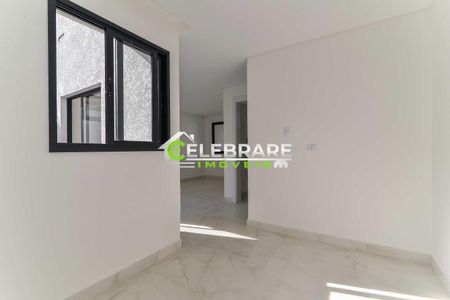 11_photo/94dcfaae43.1c5ee5b12bdcf8f7-ATLAS-b4a1043f-e506-438d-963f-061527d978ba.jpg de casa à venda com 3 quartos, 95m² em Uberaba, Curitiba