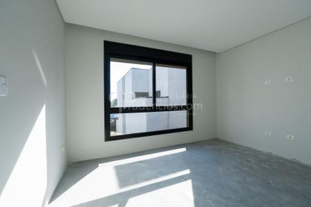 28_photo/94dcfaae43.49e5f4e107e90c19-ATLAS-0e2181a5-99d5-4413-99db-eee4fb1b1d02.jpg de casa à venda com 3 quartos, 116m² em Uberaba, Curitiba