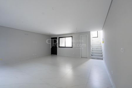 9_photo/94dcfaae43.49e5f4e107e90c19-ATLAS-1ef87691-f5f2-4e6c-a086-3a4a9875c46b.jpg de casa à venda com 3 quartos, 116m² em Uberaba, Curitiba