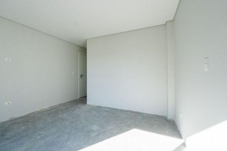 24_photo/94dcfaae43.69530a6104d48ca1-ATLAS-6cd8fa80-eedb-4fe0-a098-6b7fd5cfd24c.jpg de casa à venda com 3 quartos, 116m² em Uberaba, Curitiba