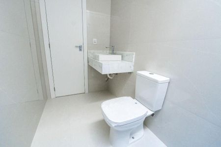 26_photo/94dcfaae43.69530a6104d48ca1-ATLAS-fd4ec7a2-5b35-4b79-9af8-84dfe6ba8428.jpg de casa à venda com 3 quartos, 116m² em Uberaba, Curitiba