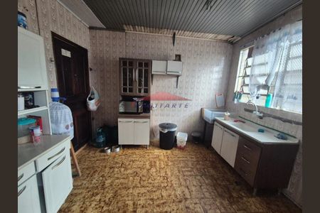 6_photo/94dcfaae49.6618d879b31b9a75-ATLAS-17d62613-8b25-4566-901e-78deb3e2acb1.jpg de casa à venda com 3 quartos, 160m² em Uberaba, Curitiba