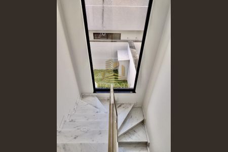 8_photo/94dcfaae69.4cea1a0b3f6bbd2f-ATLAS-b6176a8f-525b-468a-a5cd-2d573d6eec7c.jpg de casa à venda com 3 quartos, 115m² em Uberaba, Curitiba