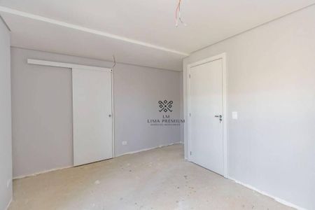 9_photo/94dcfaae6b.33f7807c162f64fa-ATLAS-6c48c9e2-b2d5-4410-9ac6-e311a1e1aca9.jpg de casa à venda com 4 quartos, 122m² em Uberaba, Curitiba