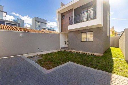 3_photo/94dcfaae6b.33f7807c162f64fa-ATLAS-a008acf7-895e-4886-996d-ceb35759b5ca.jpg de casa à venda com 4 quartos, 122m² em Uberaba, Curitiba