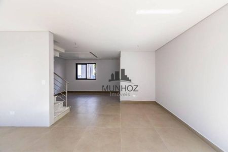 8_photo/94dcfaae6b.9845a183adc4e21d-ATLAS-10f36edd-009a-4999-a1d3-52558a9fb56d.jpg de casa à venda com 3 quartos, 122m² em Uberaba, Curitiba