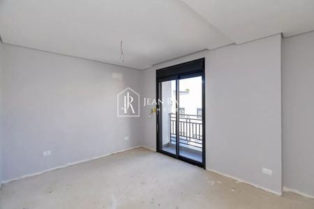 5_photo/94dcfaae6b.9845a183adc4e21d-ATLAS-3bda5c0e-0626-4afa-875f-6c60f51ebbcc.jpg de casa à venda com 4 quartos, 122m² em Uberaba, Curitiba