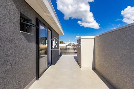 5_photo/94dcfaae6b.9845a183adc4e21d-ATLAS-4fc79915-eb07-46ca-aa07-635cfac2a194.jpg de casa à venda com 4 quartos, 122m² em Uberaba, Curitiba