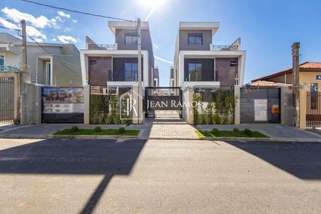 8_photo/94dcfaae6b.9845a183adc4e21d-ATLAS-6fd50ad6-4e20-43b1-baa2-bdb9fff83365.jpg de casa à venda com 4 quartos, 122m² em Uberaba, Curitiba